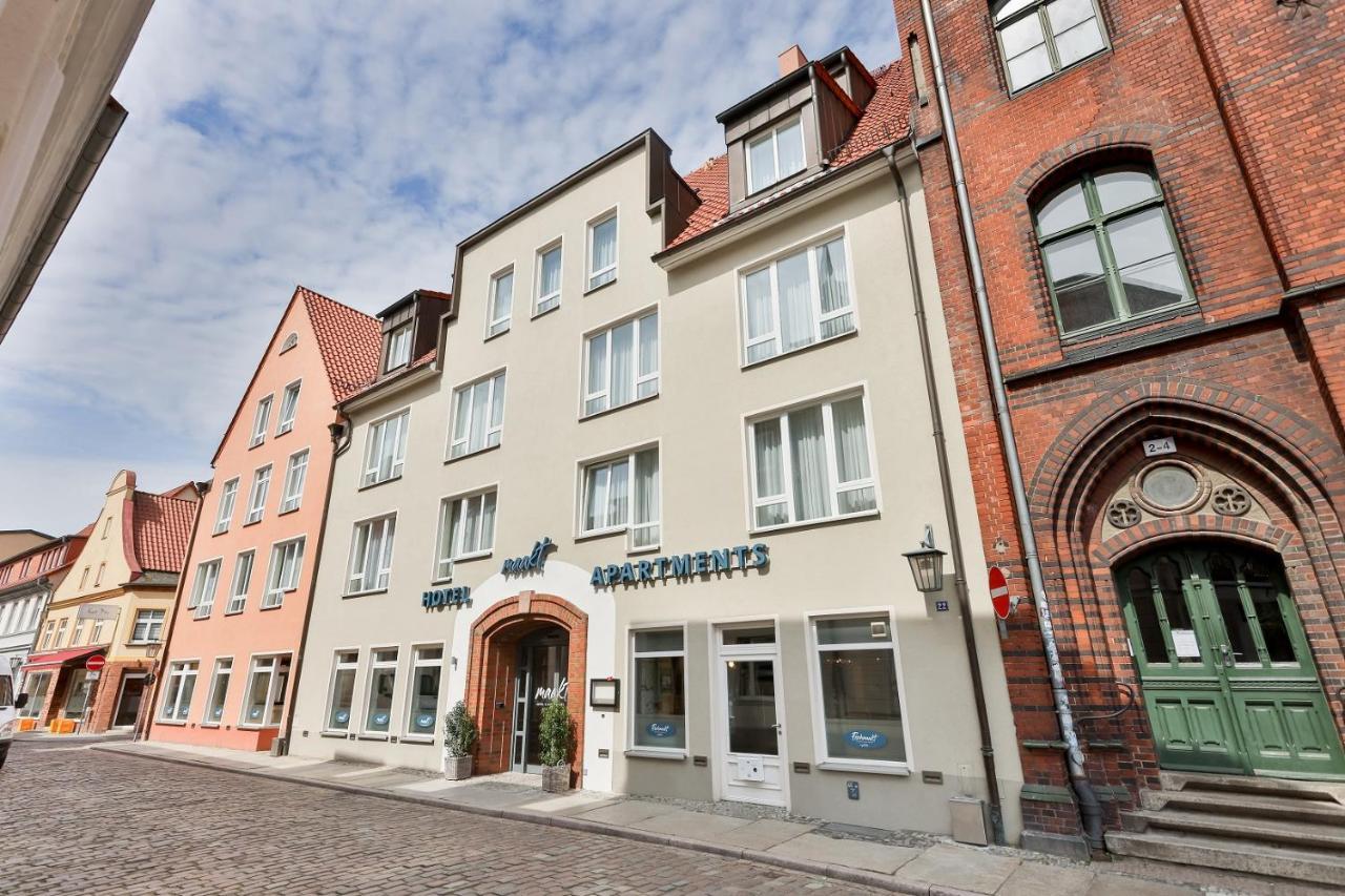 Maakt Hotel Stralsund Exteriör bild