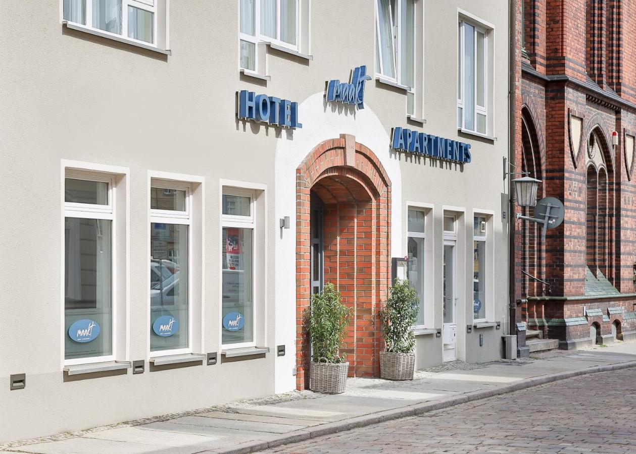 Maakt Hotel Stralsund Exteriör bild